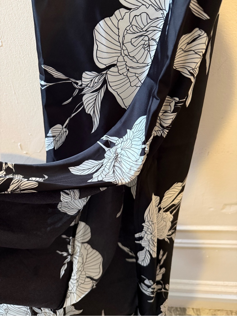A new day Black and White Floral Slip Dress - Picture 7 of 9
